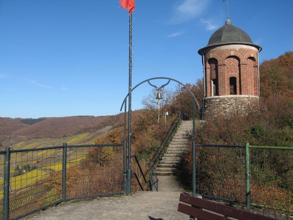 Haus Am Bachgasse - Haus Von 1777 Mit Sauna Zell an der Mosel Εξωτερικό φωτογραφία