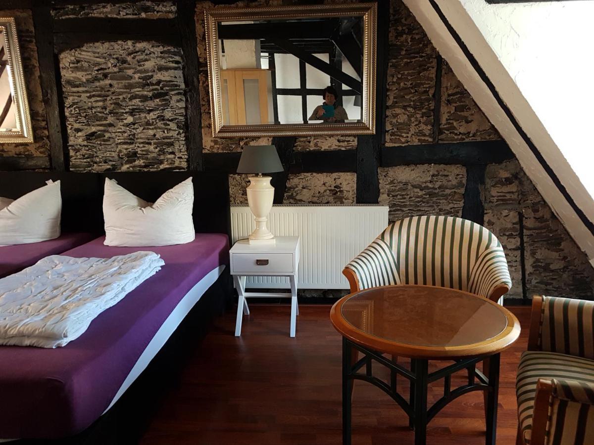 Haus Am Bachgasse - Haus Von 1777 Mit Sauna Zell an der Mosel Εξωτερικό φωτογραφία